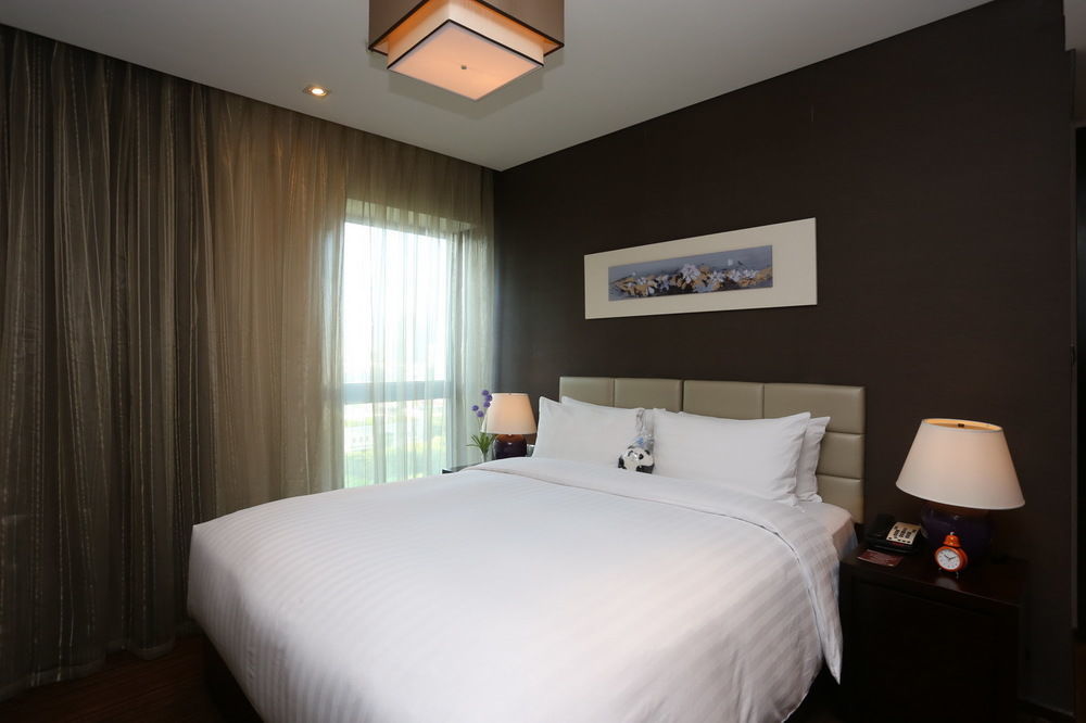 Oakwood Residence Funder Chengdu Luaran gambar